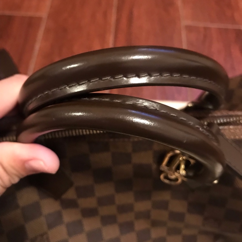 LOUIS VUITTON Damier Canvas Speedy 35 Bag - Picture 8 of 8